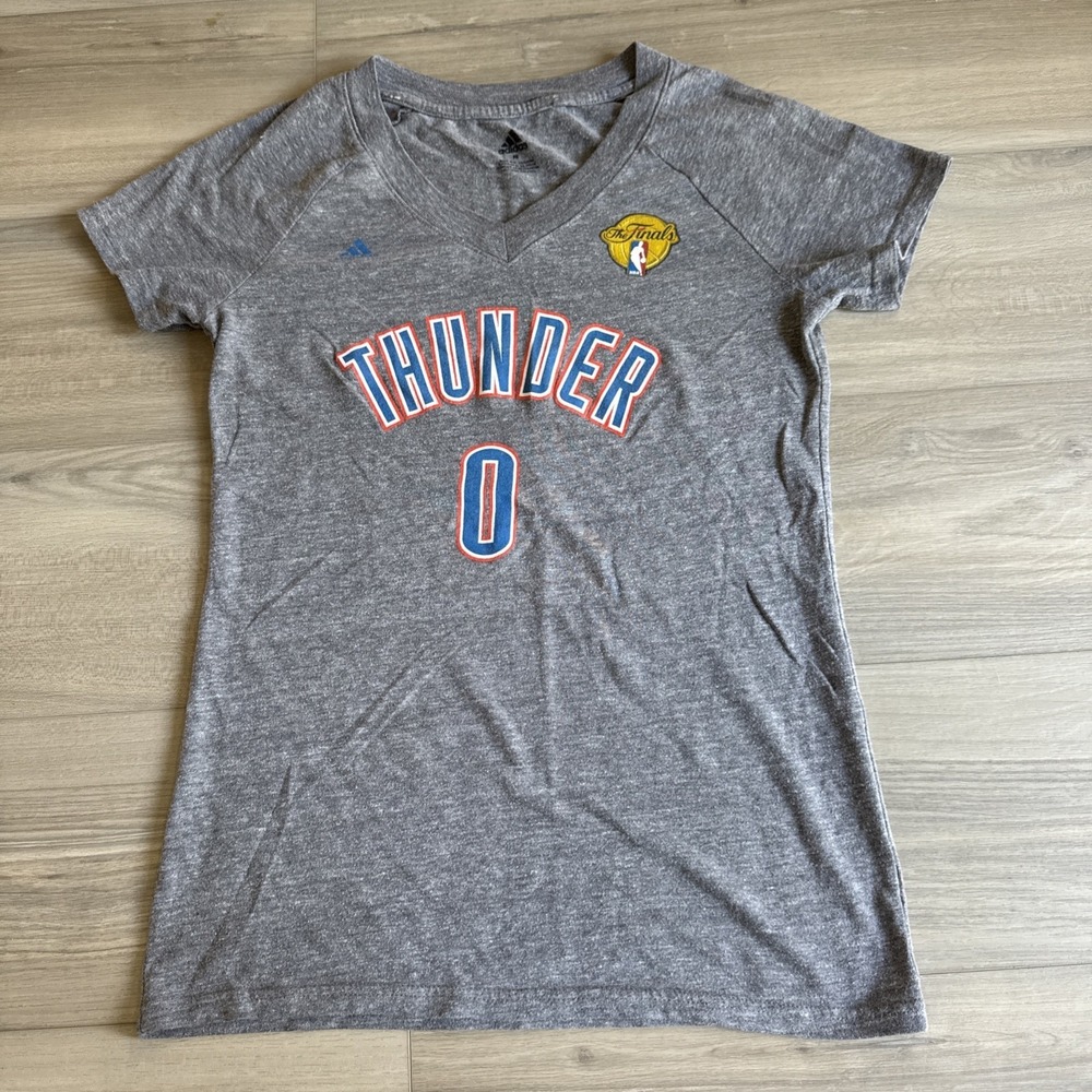 Adidas OKC Thunder Russell Westbrook 0 Finals V Neck T Shirt Womens M Gray